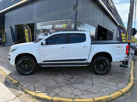 CHEVROLET S10 2.8 LTZ 4X4 CD 16V TURBO DIESEL 4P AUTOMÁTICO CHEVROLET S10 2.8 LTZ 4X4 CD 16V TURBO DIESEL 4P AUTOMÁTICO